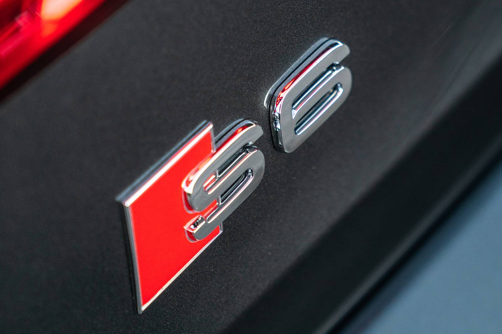 2021 Audi S6 — OEM photo 2