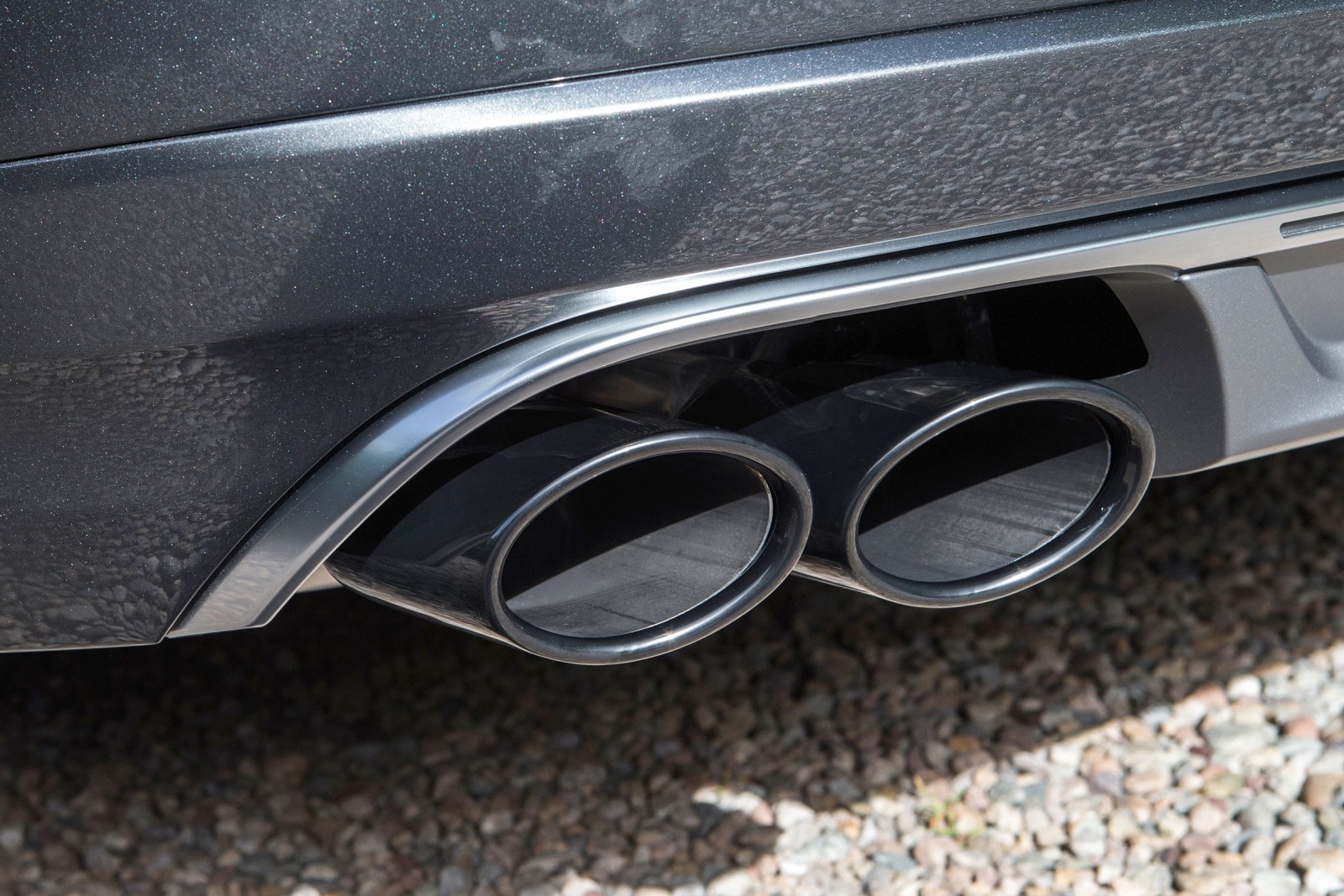 2017 Audi S8 exterior EDETAIL