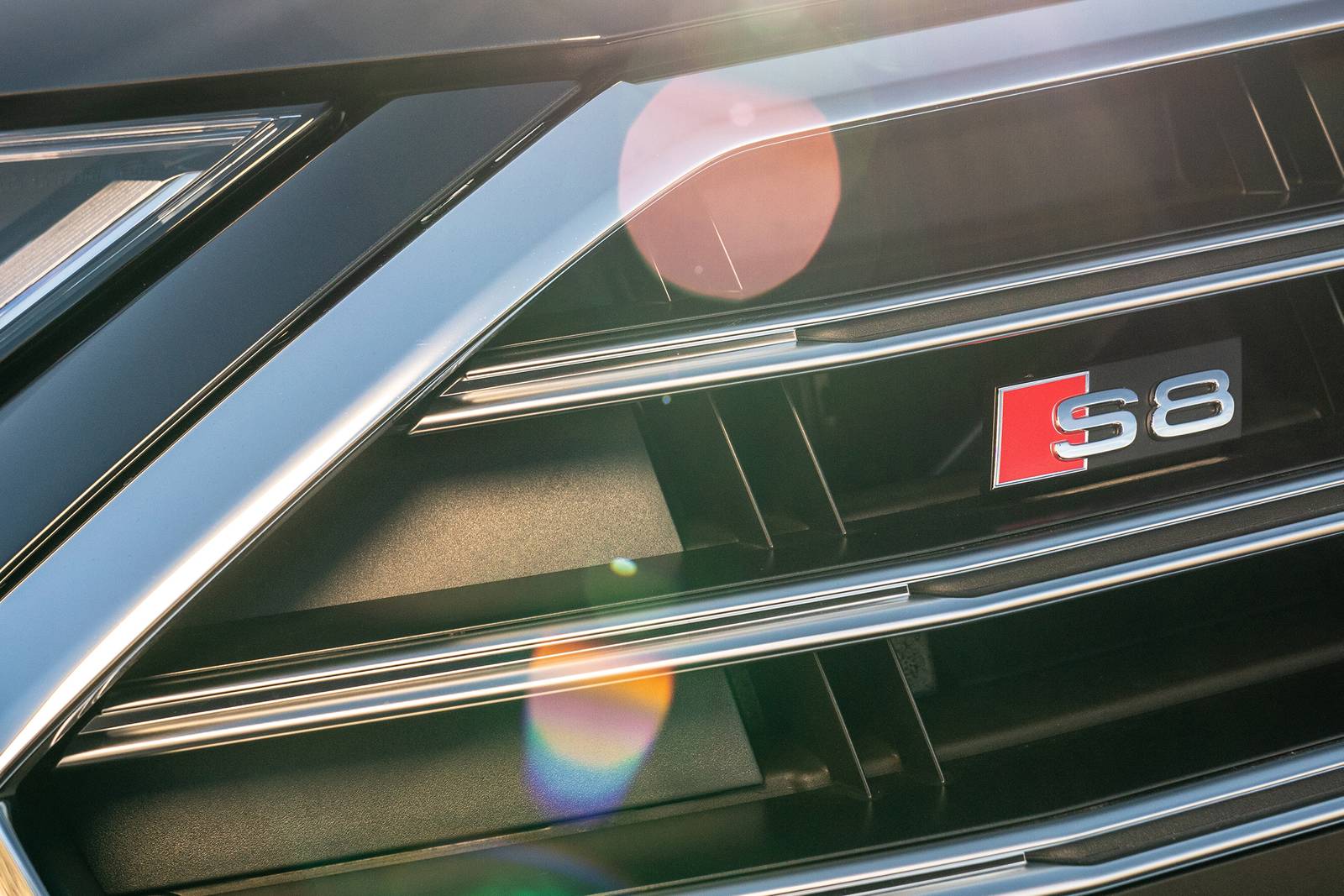 2020 Audi S8 exterior FBDG