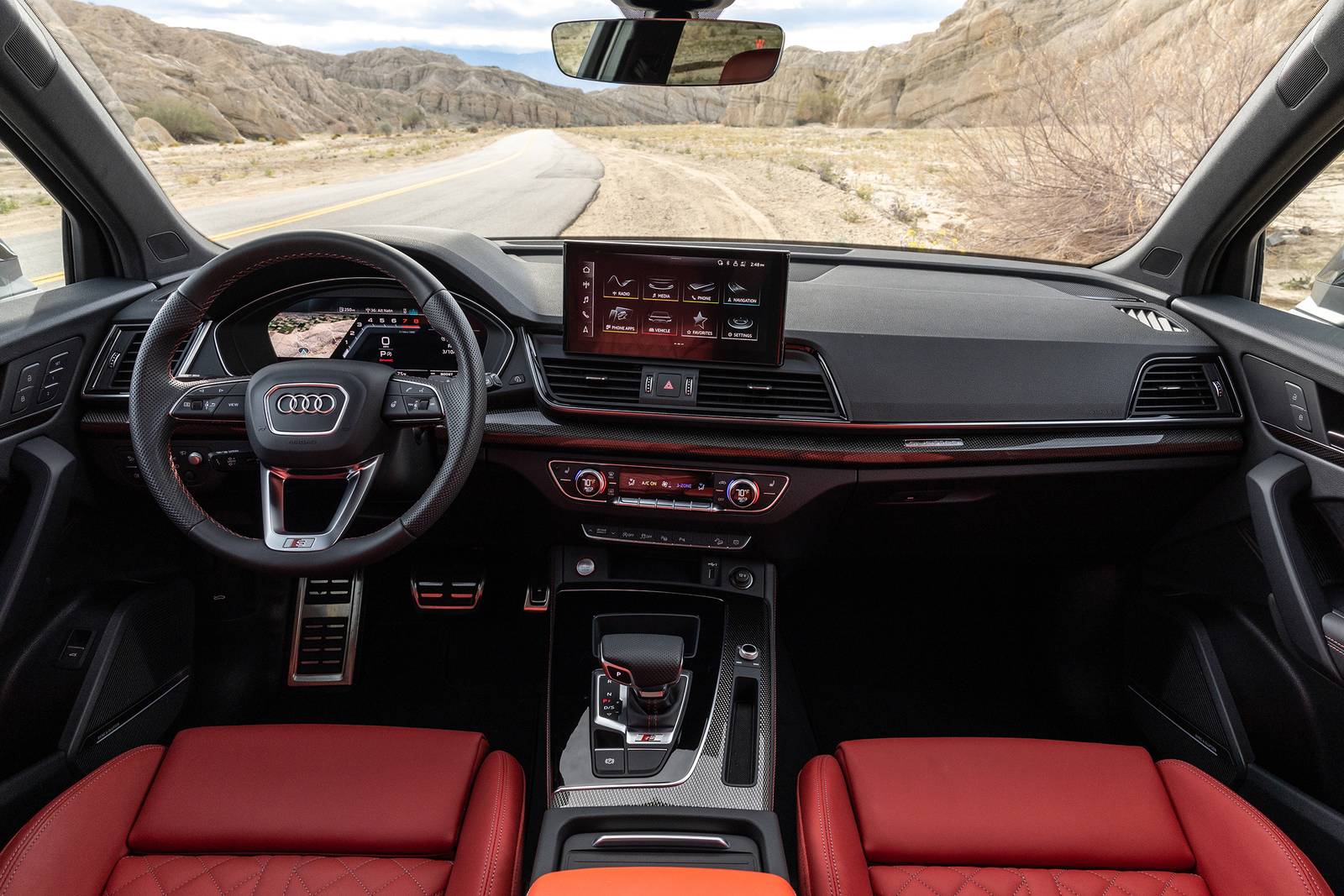 2023 Audi SQ5 Sportback interior D