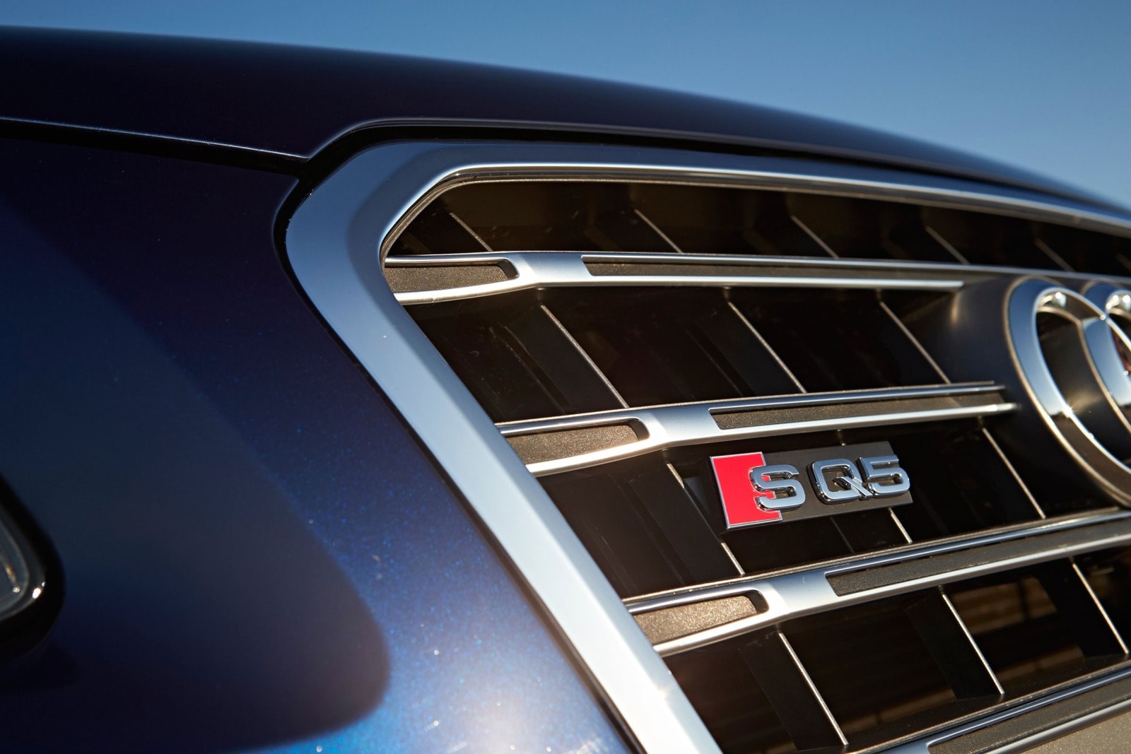 2017 Audi SQ5 exterior FBDG