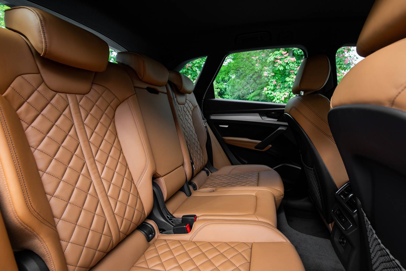 2020 Audi SQ5 front safety DETAIL