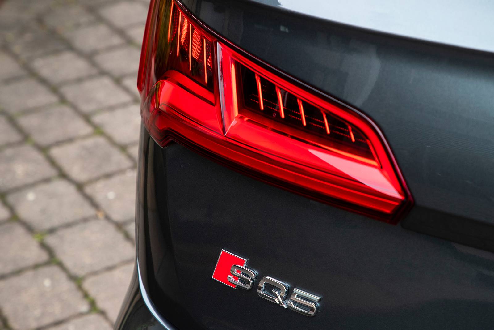 2020 Audi Sq5 exterior RBDG