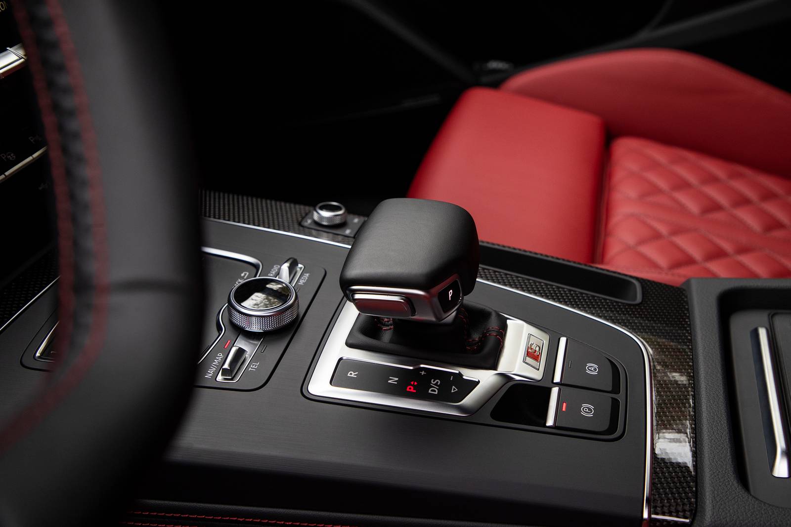 2020 Audi Sq5 interior SHF