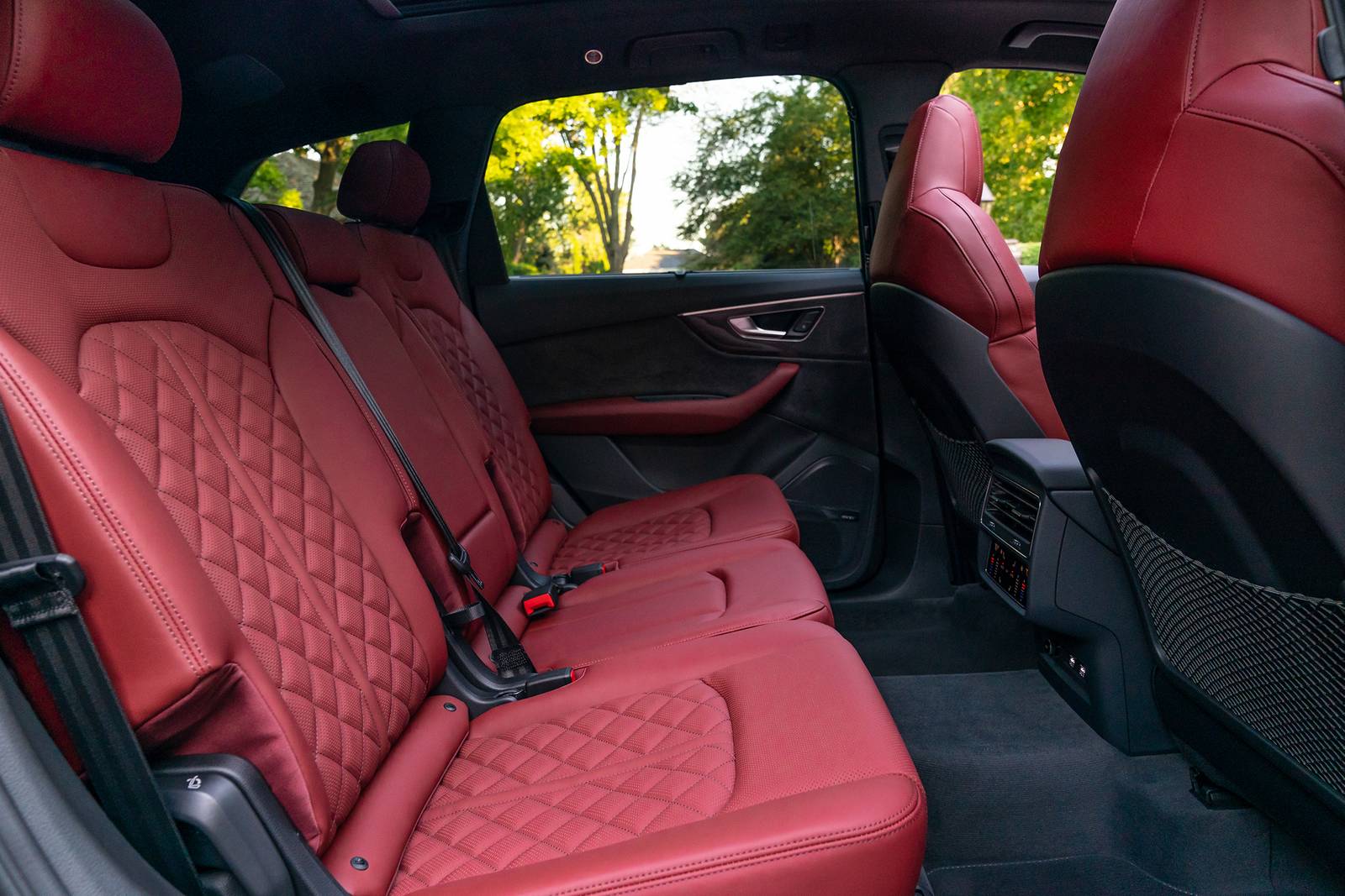 2020 Audi Sq7 interior RI
