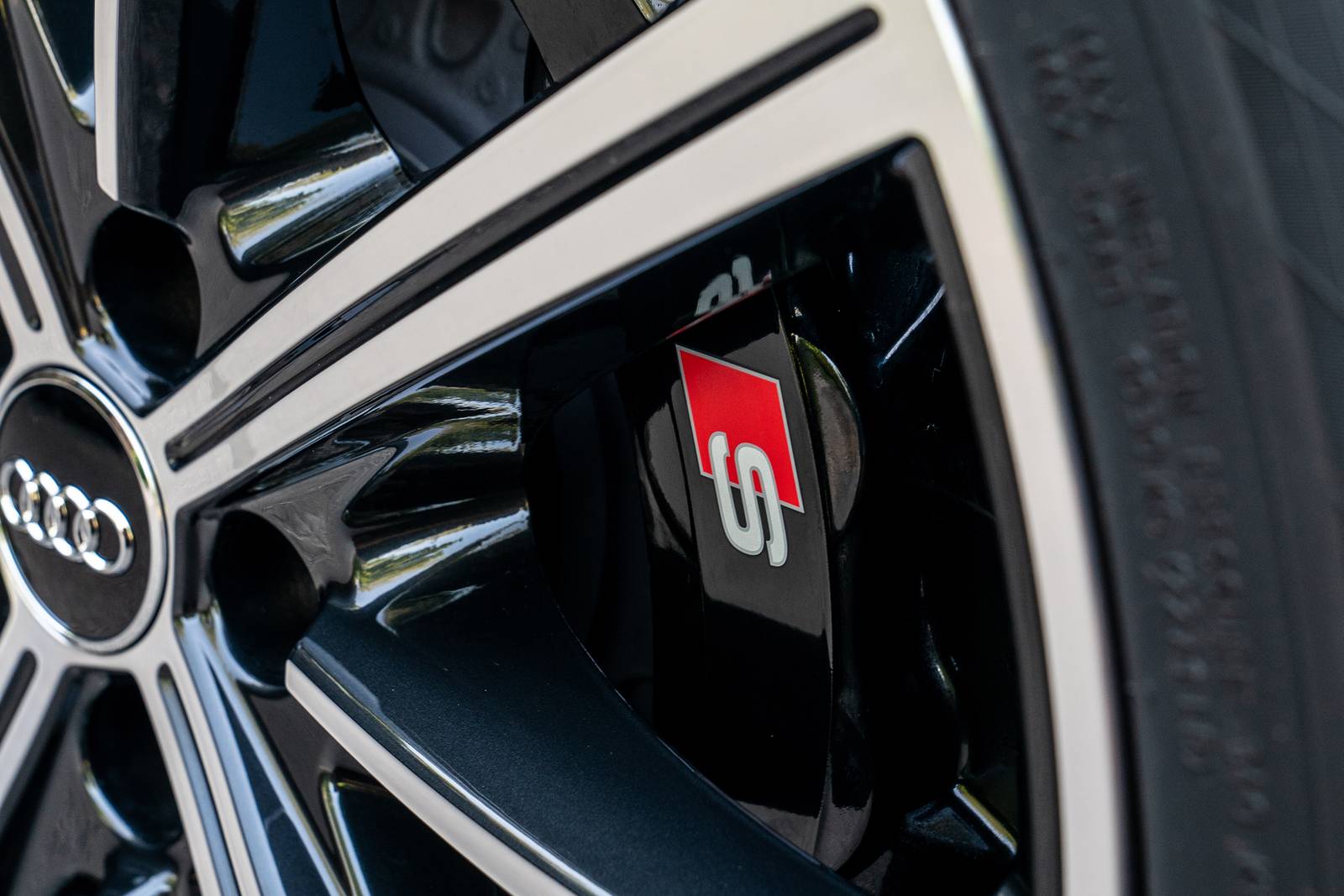 2021 Audi SQ7 exterior EDETAIL
