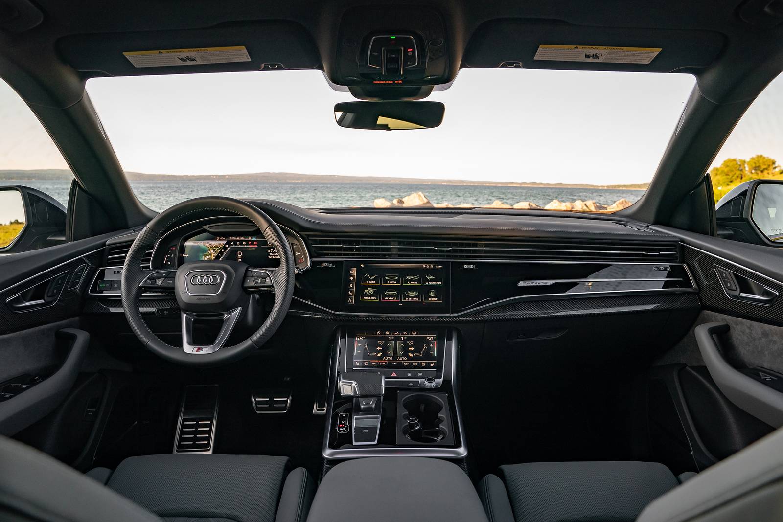 2021 Audi SQ8 interior D