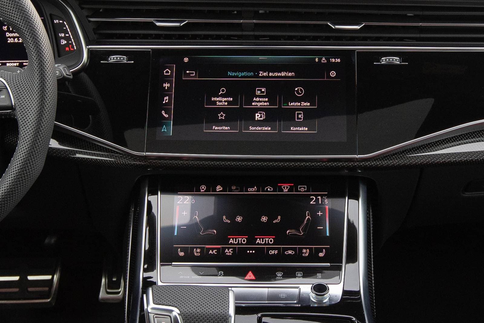 2021 Audi SQ8 interior CC