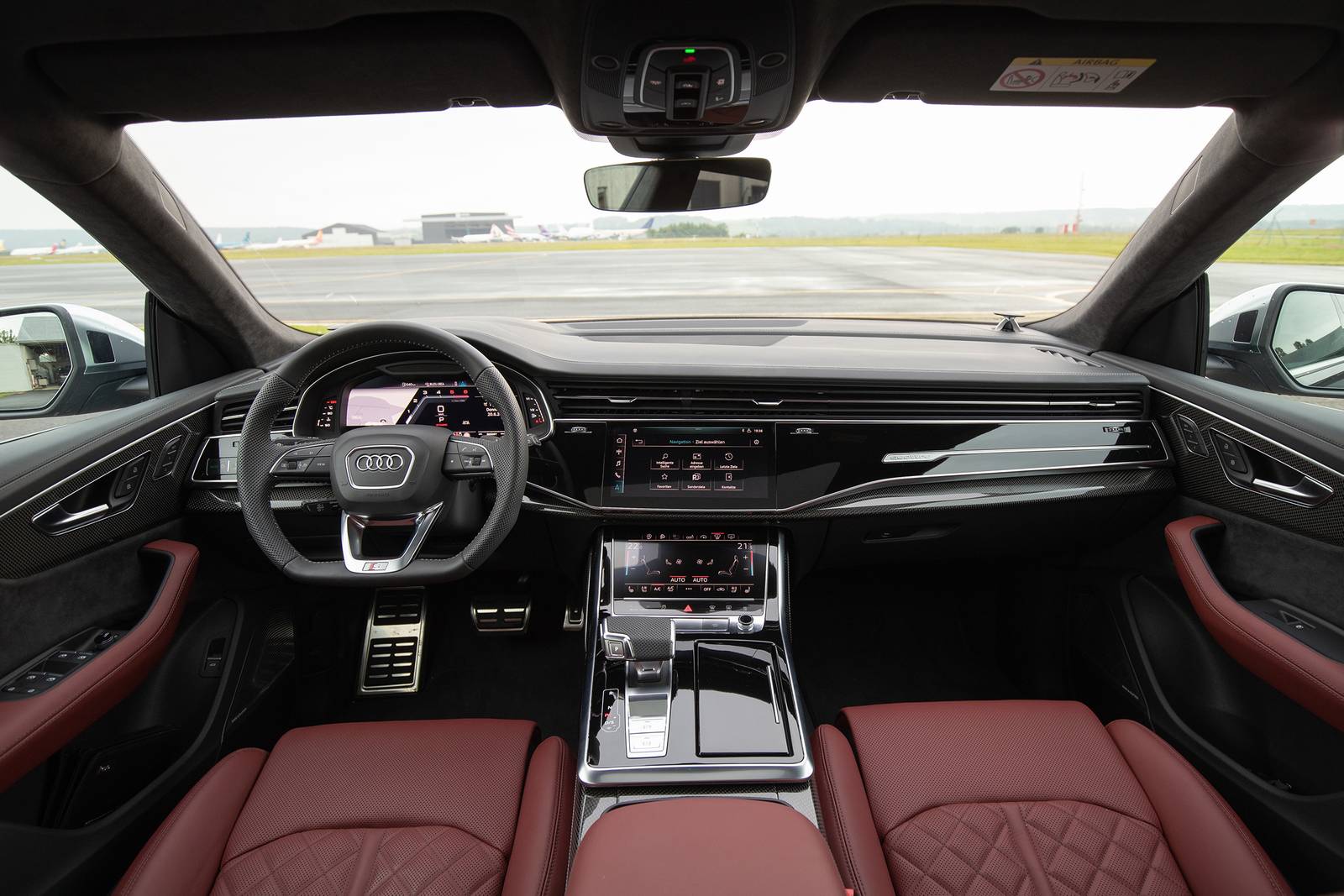 2021 Audi SQ8 interior D