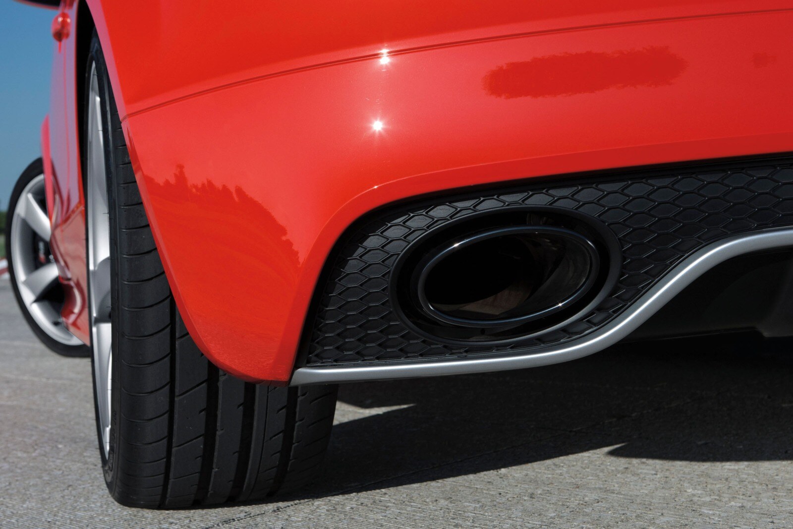 2012 Audi TT RS exterior EDETAIL