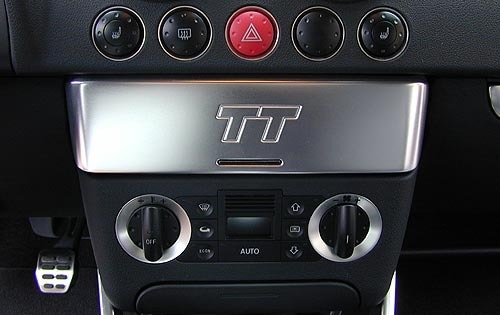 2000 Audi TT interior CC