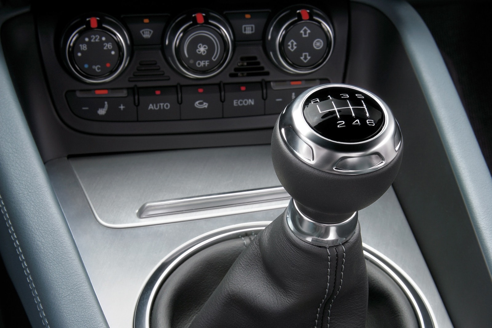 2008 Audi TT interior CC