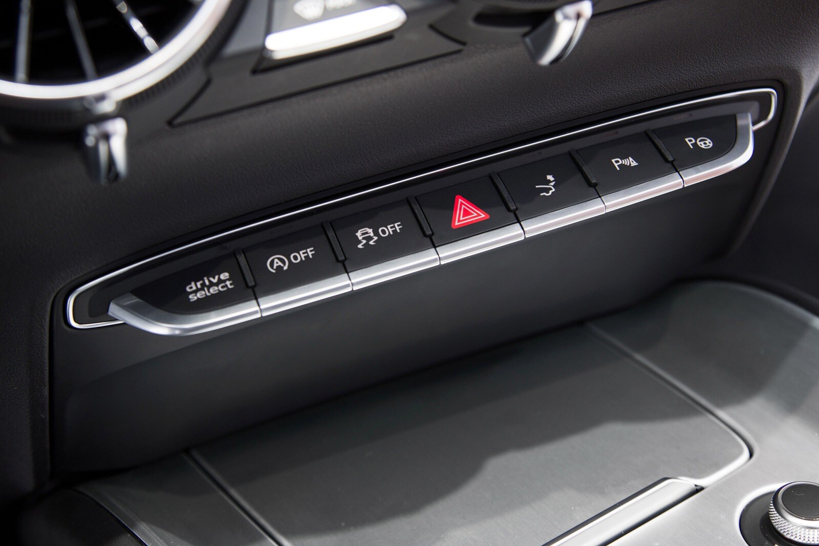 2016 Audi TT interior CC