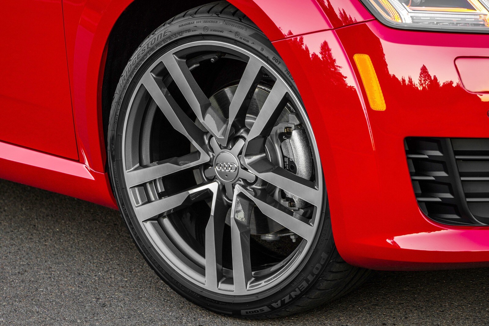 2018 Audi TT — OEM photo 4