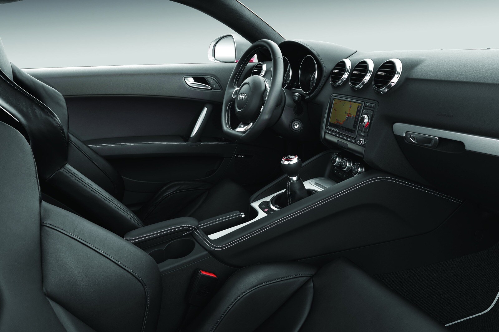 2010 Audi Tt interior I
