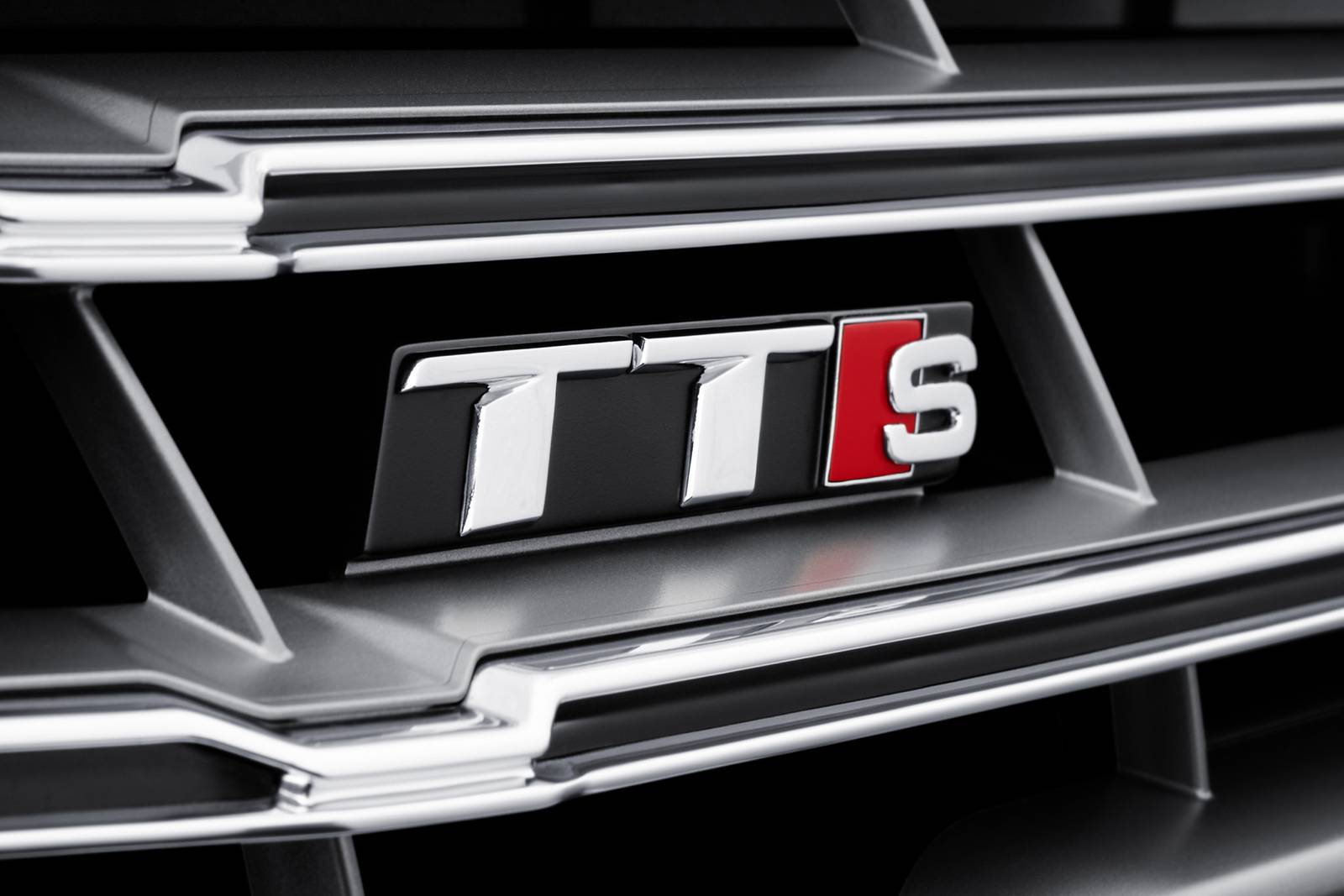 2019 Audi TTS exterior FBDG