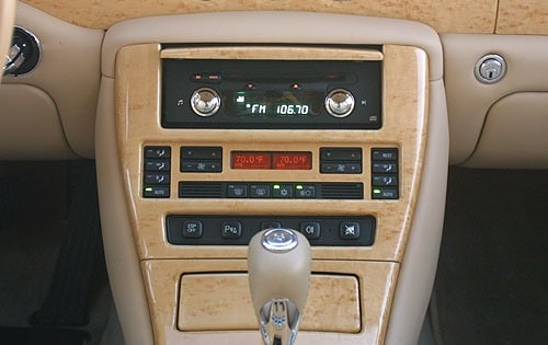 2001 Bentley Arnage interior CC