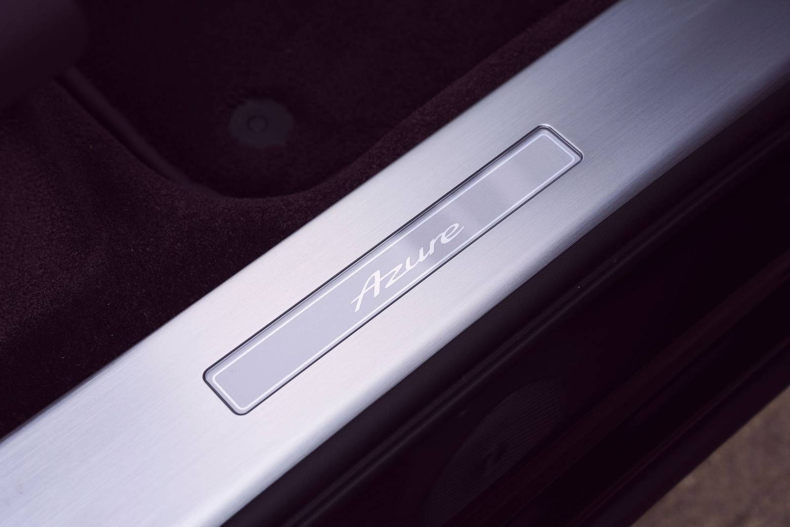 2023 Bentley Bentayga front safety DETAIL