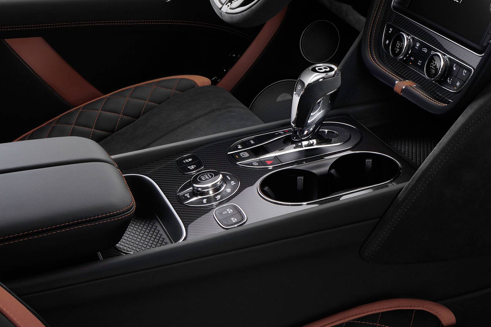 2020 Bentley Bentayga interior SHF