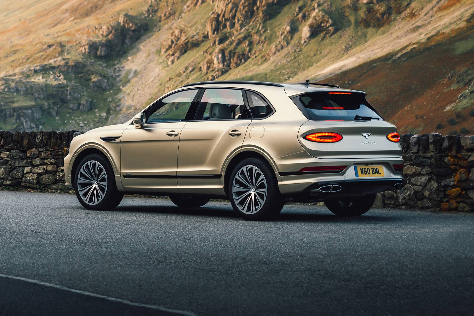 2021 Bentley Bentayga exterior F