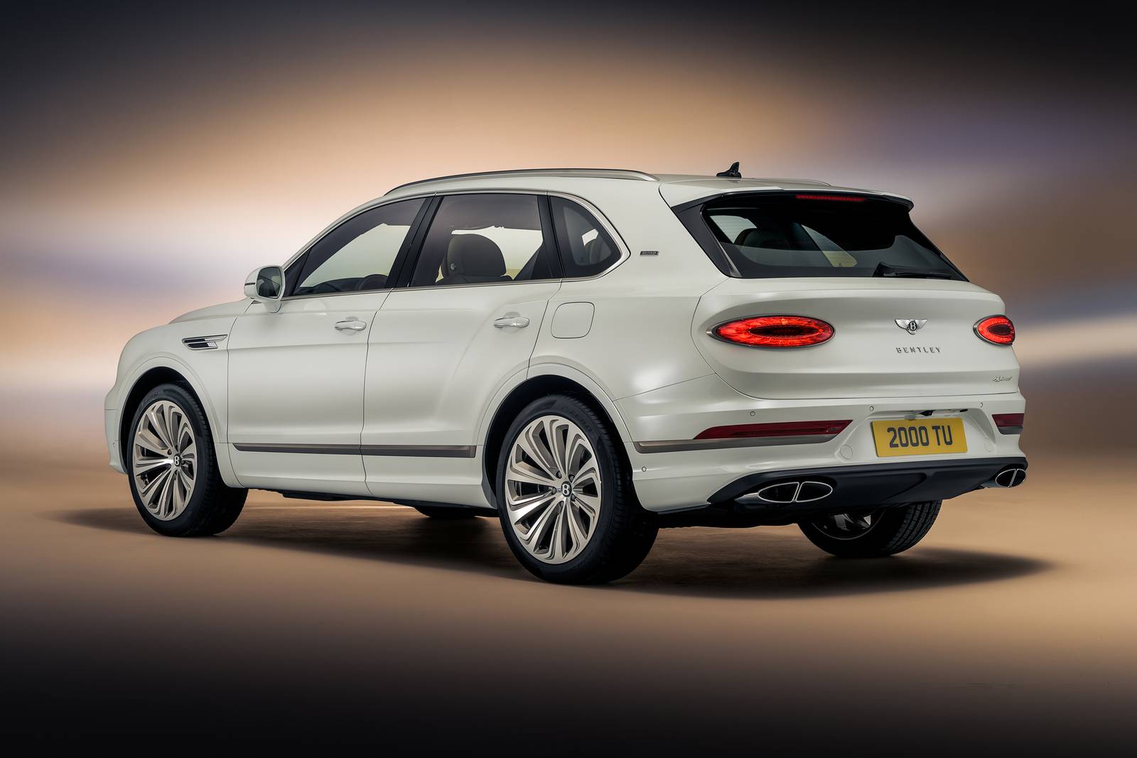 2023 Bentley Bentayga exterior FQ