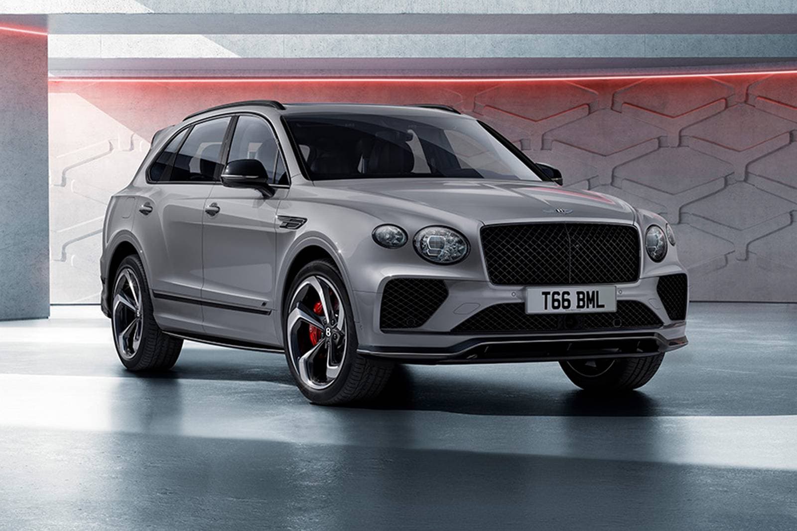 2024 Bentley Bentayga exterior FQ