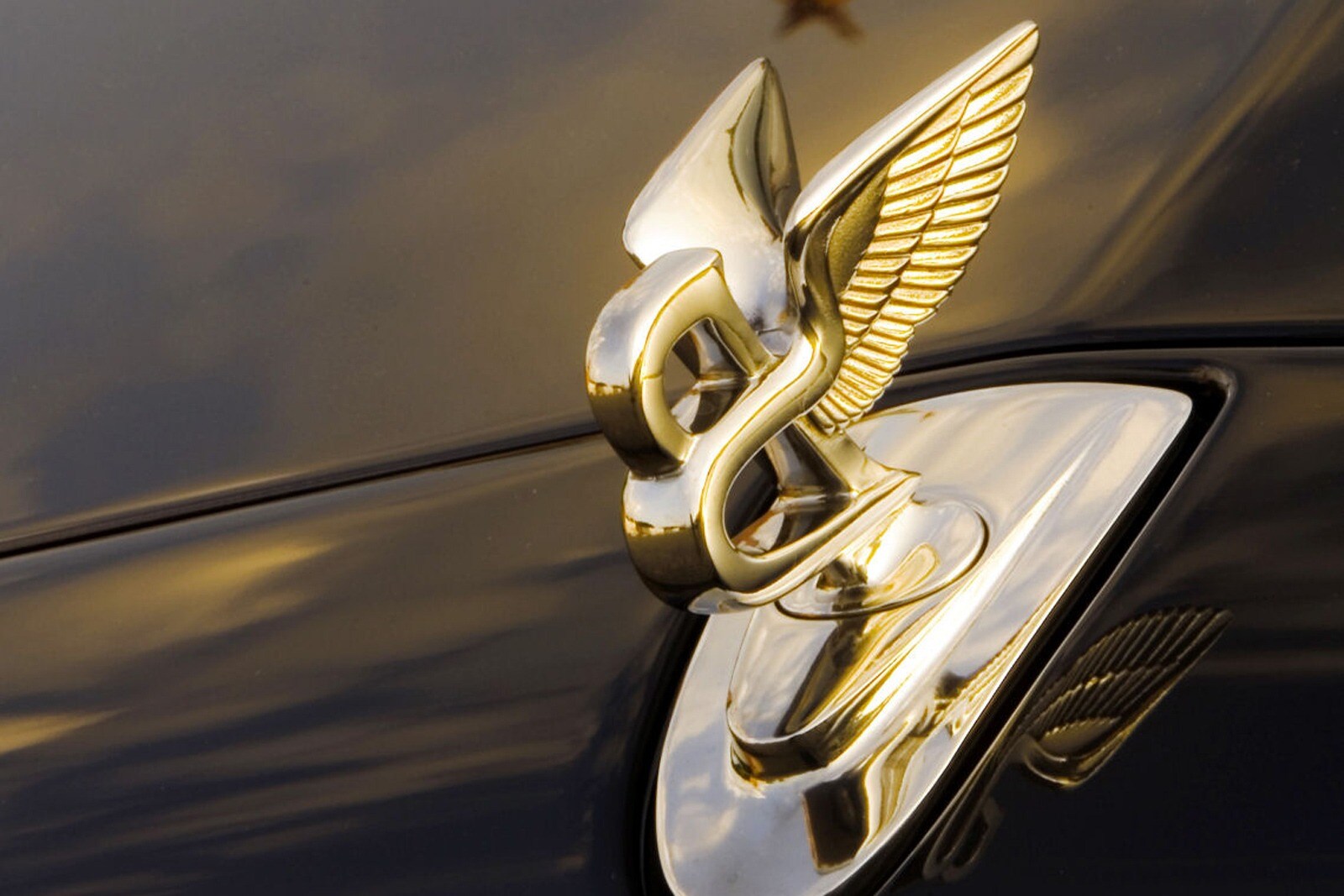 2010 Bentley Brooklands — OEM photo 1