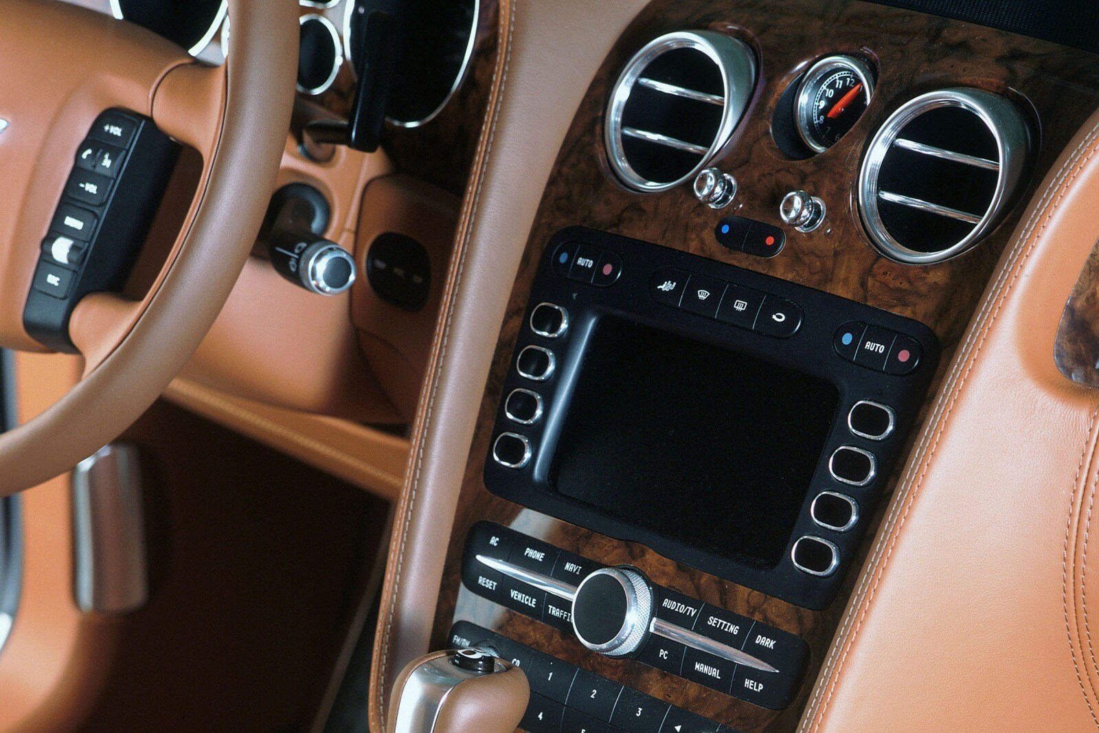 2006 Bentley Continental GT interior CC
