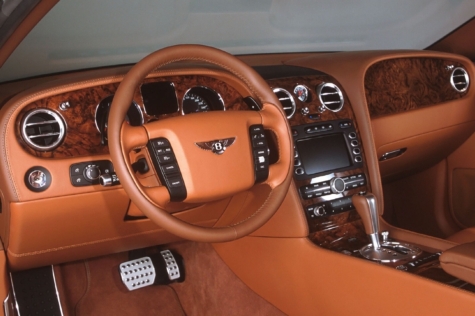 2006 Bentley Continental GT interior D