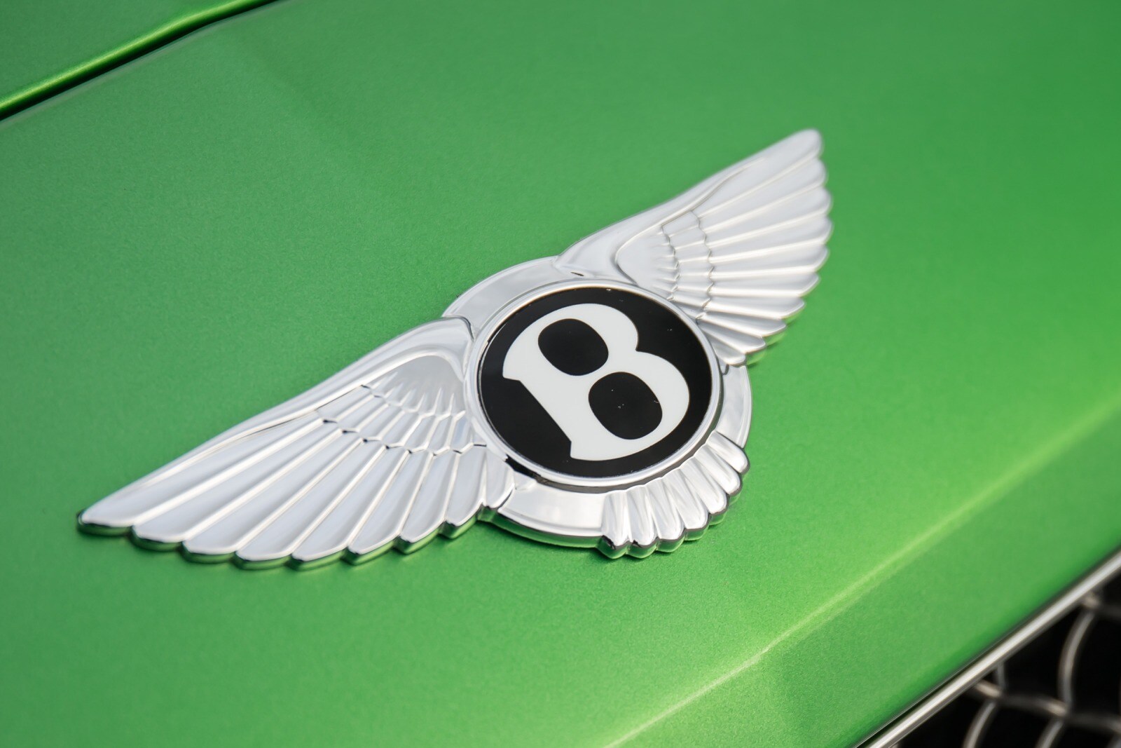 2017 Bentley Continental exterior FBDG