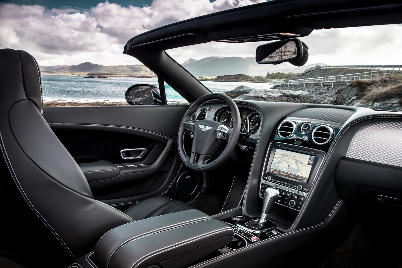 2017 Bentley Continental interior I