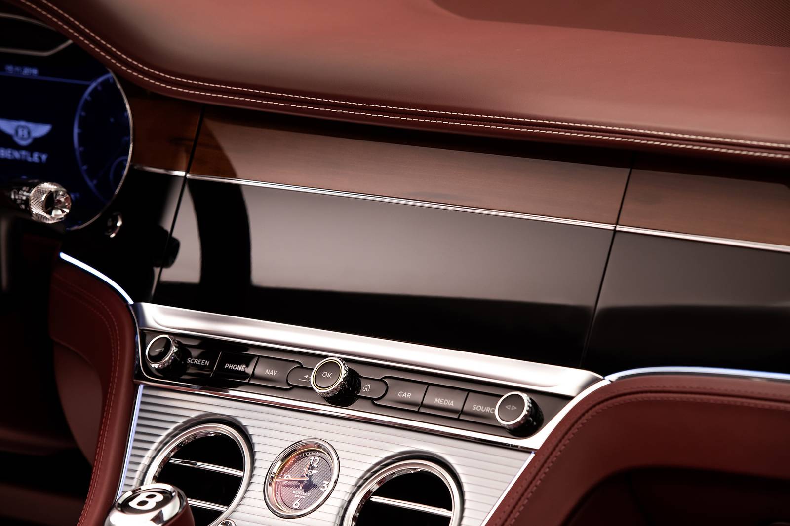 2021 Bentley Continental interior DETAIL