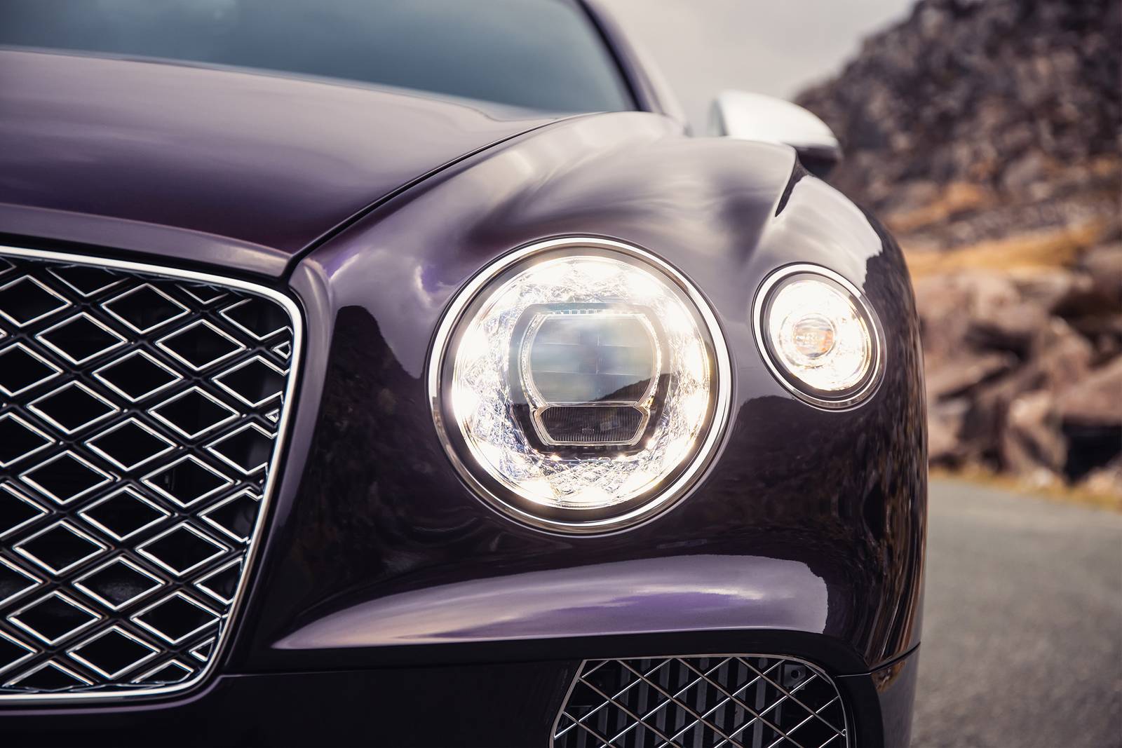 2021 Bentley Continental exterior EDETAIL