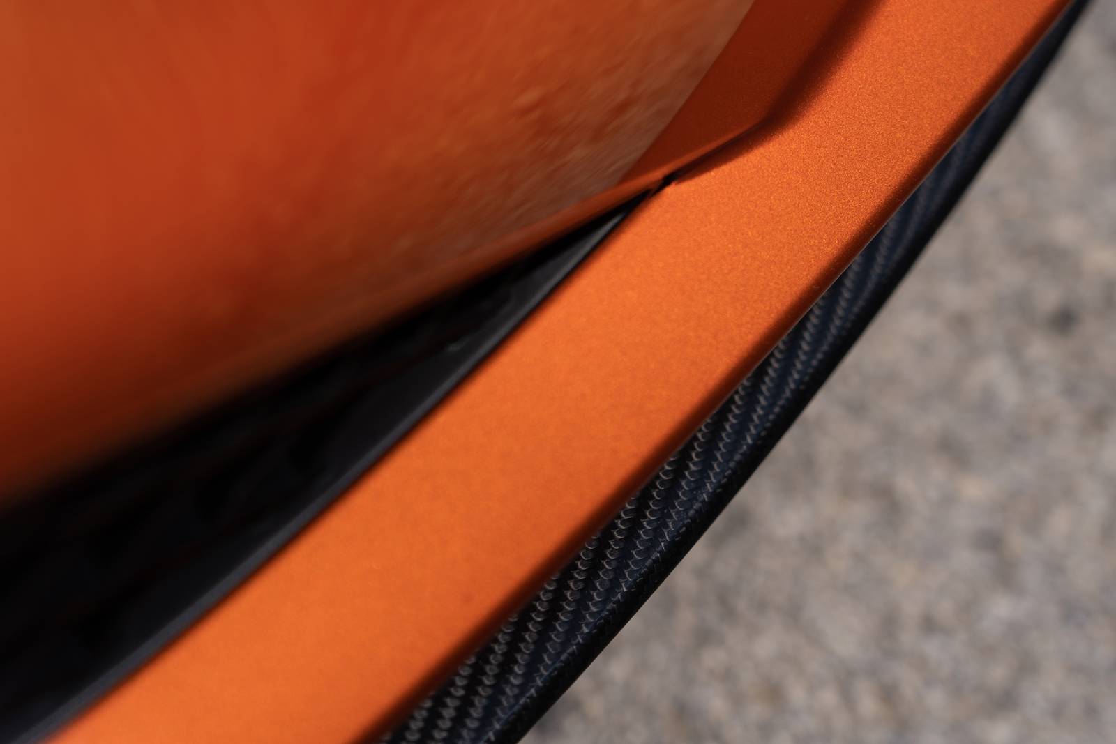 2022 Bentley Continental exterior EDETAIL