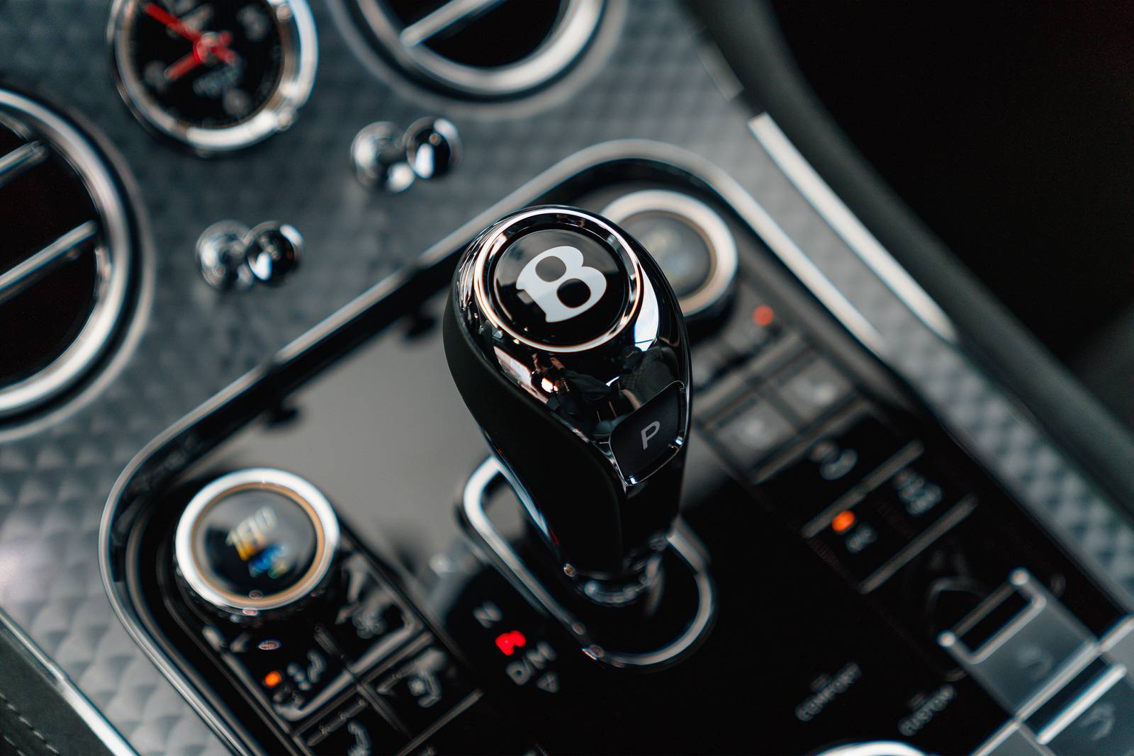 2022 Bentley Continental interior SHF