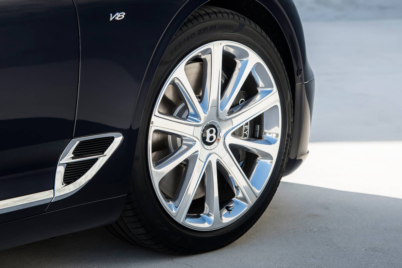 2022 Bentley Continental exterior W