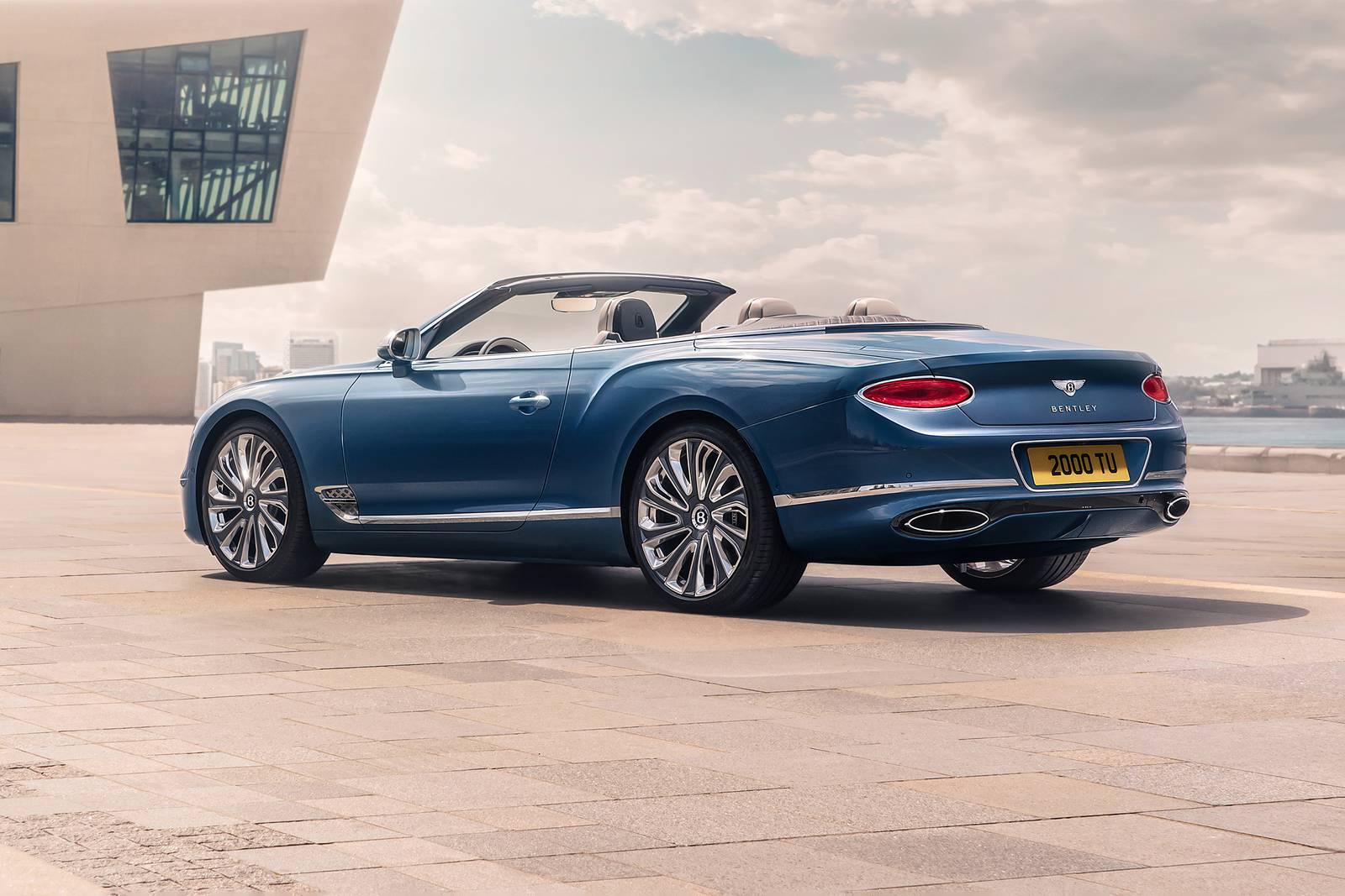 2022 Bentley Continental exterior FQ