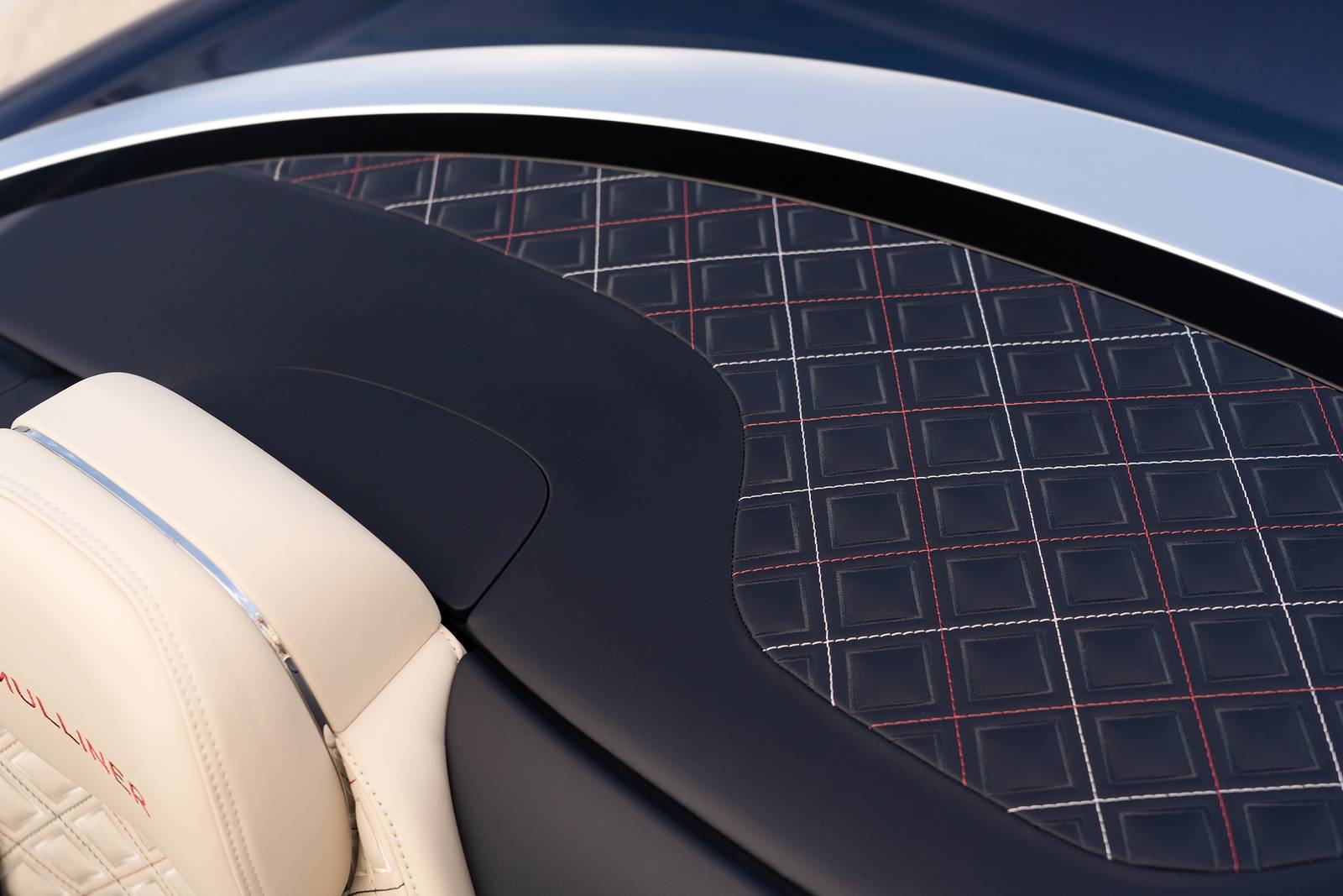 2022 Bentley Continental interior DETAIL