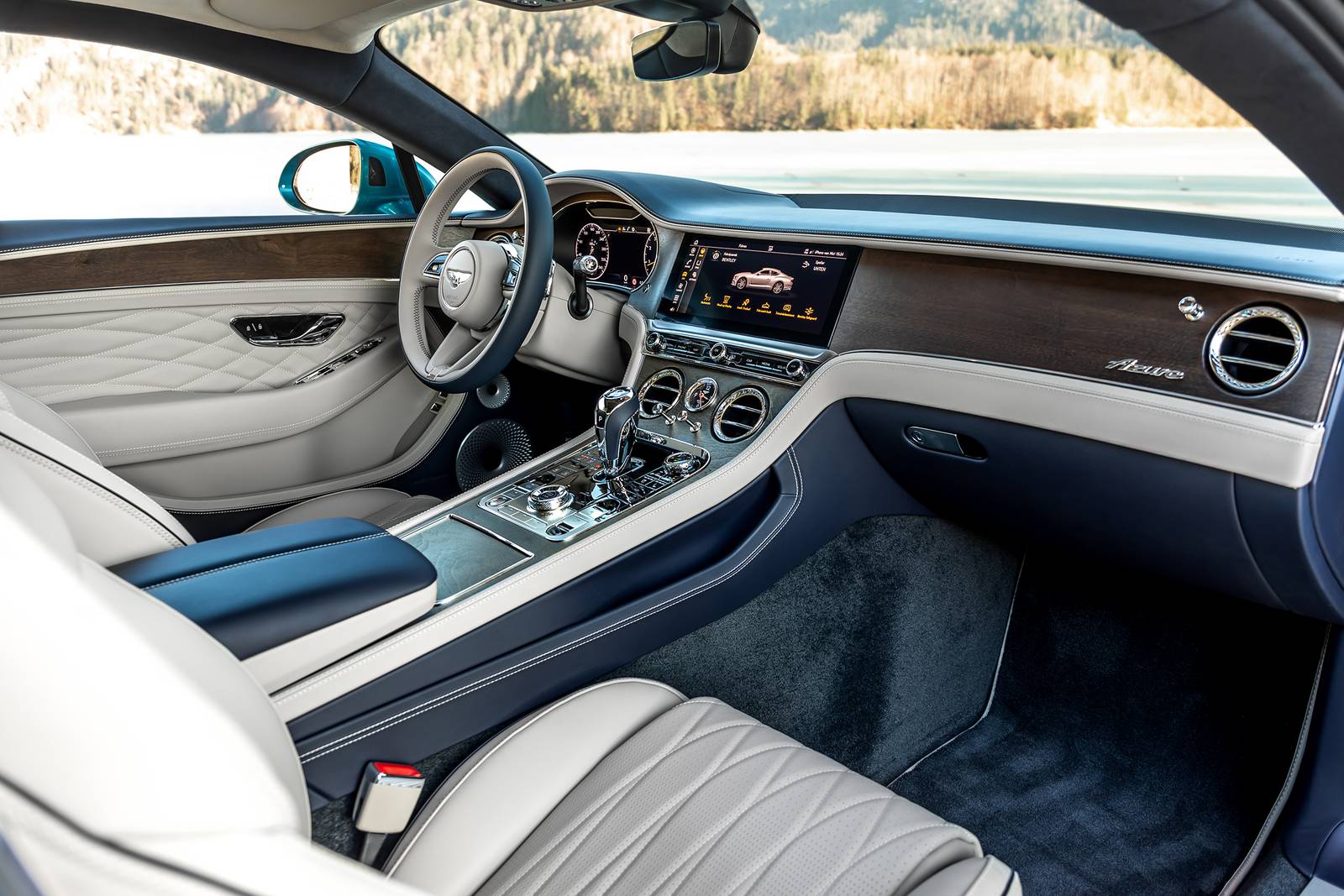 2024 Bentley Continental interior DETAIL