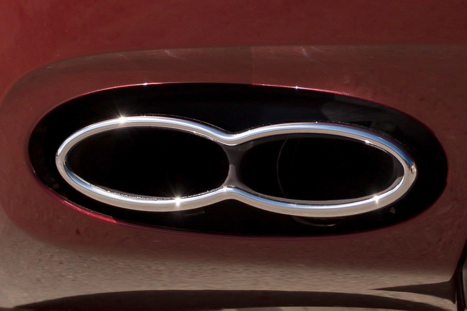 2015 Bentley Flying Spur exterior EDETAIL