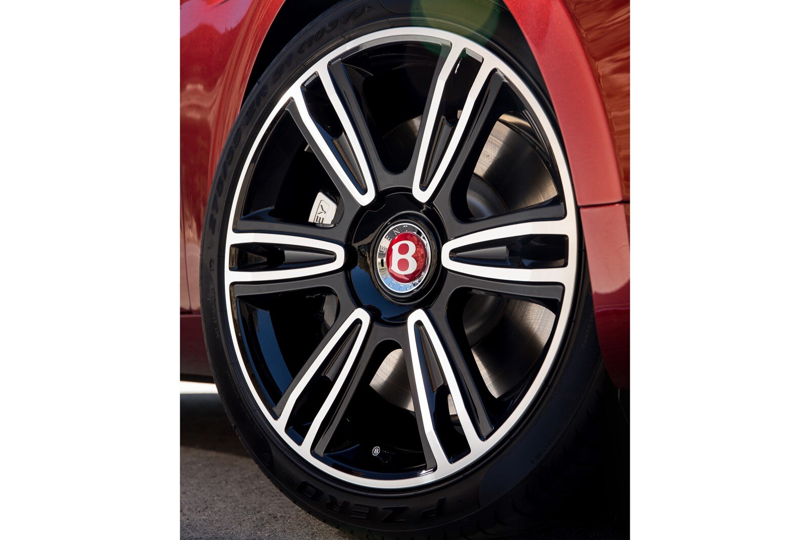 2016 Bentley Flying Spur — OEM photo 5