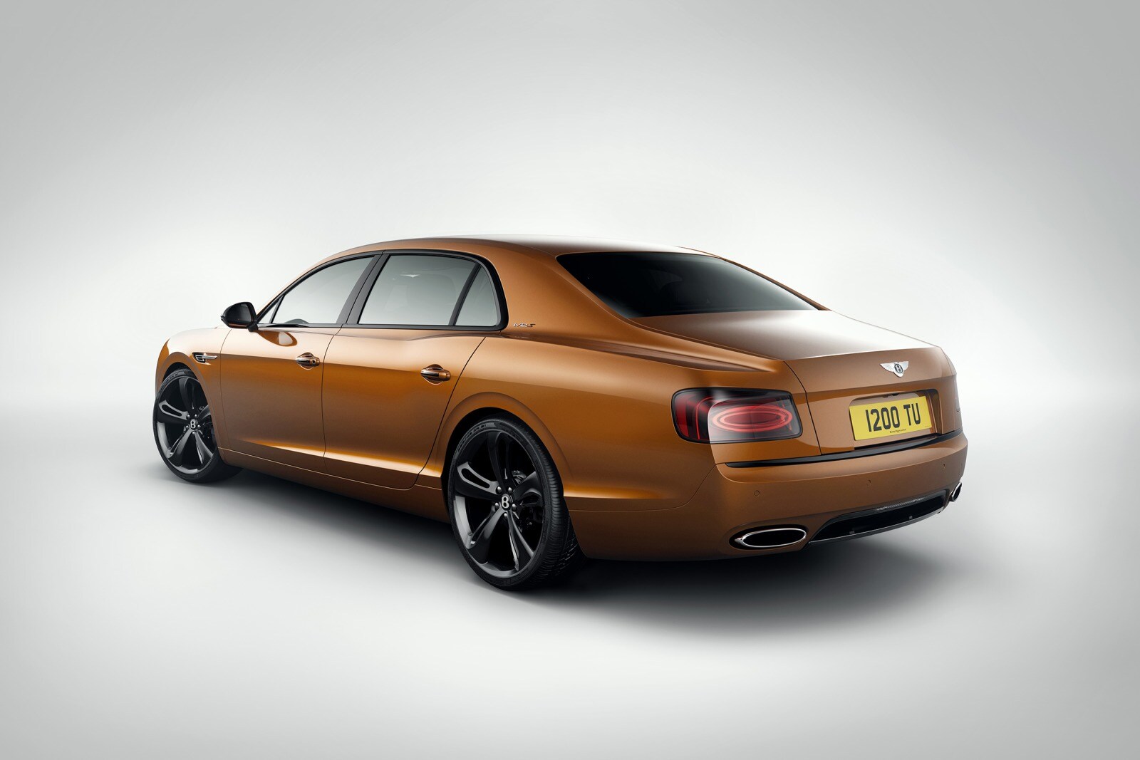 2018 Bentley Flying Spur W12 S Sedan Exterior
