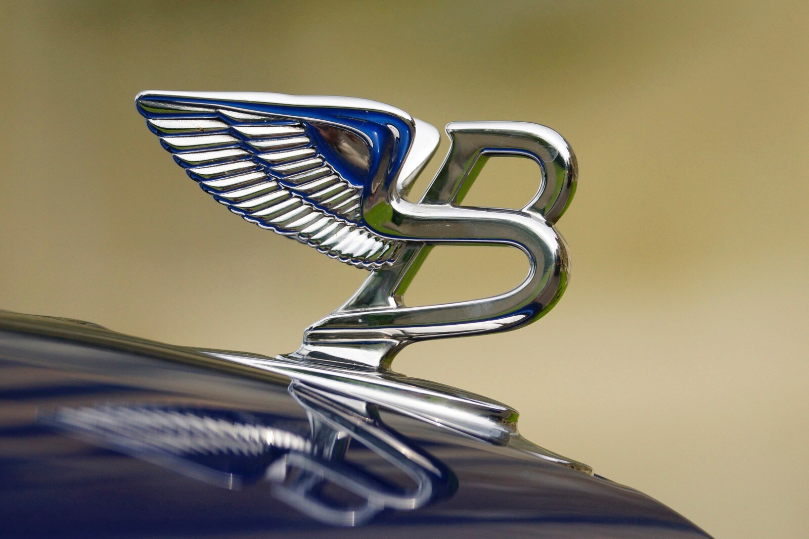 2012 Bentley Mulsanne exterior FBDG