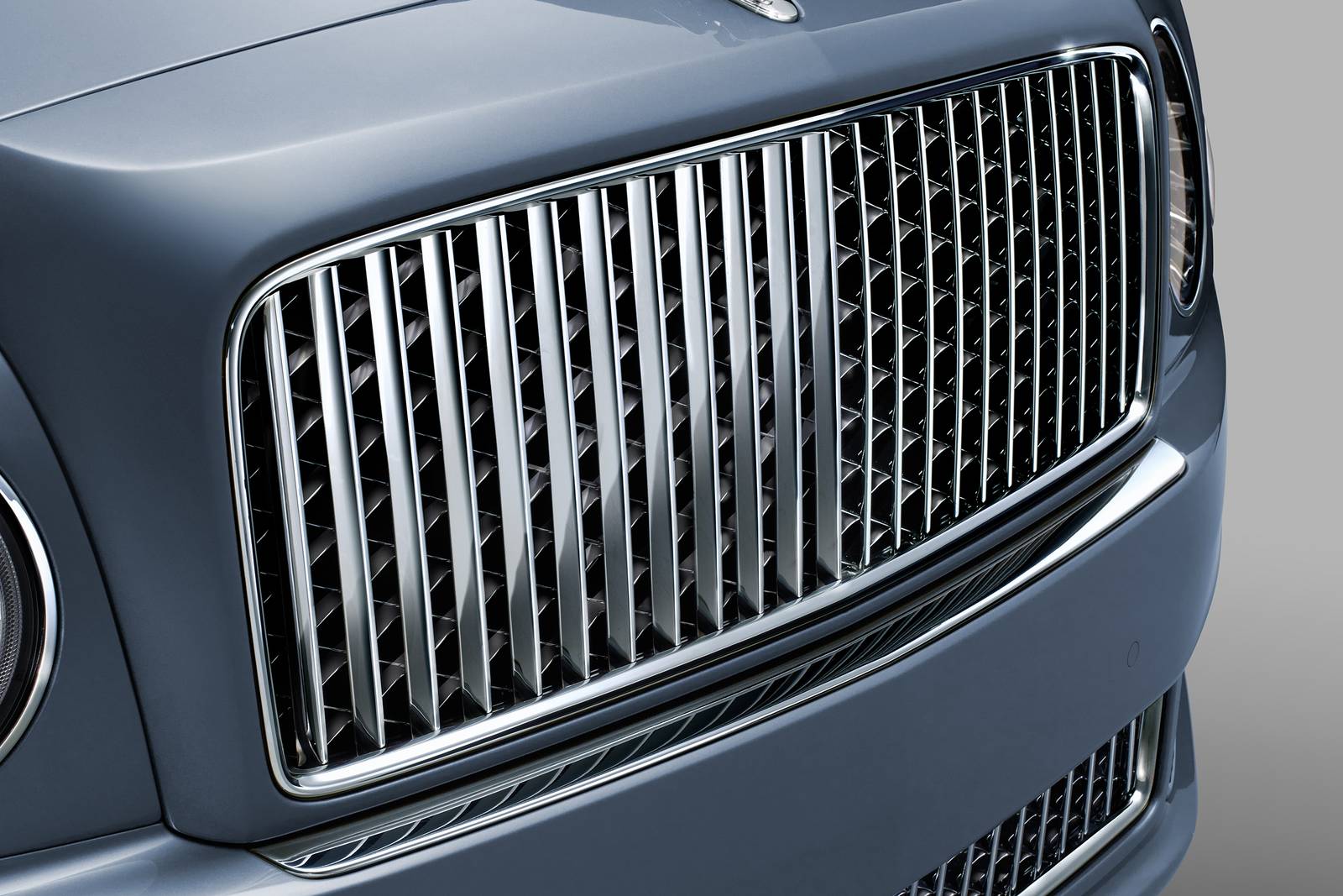 2017 Bentley Mulsanne exterior EDETAIL
