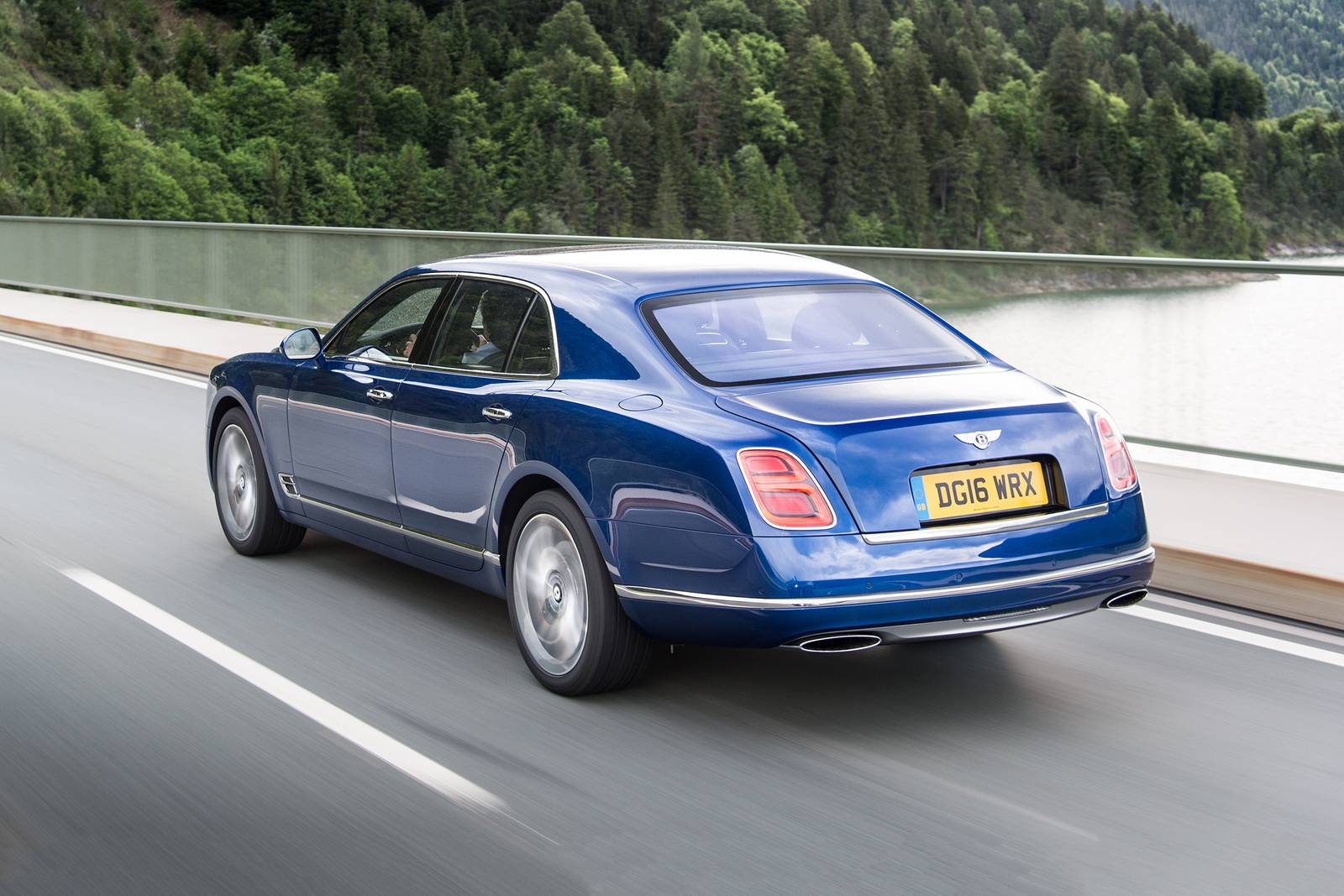 2018 Bentley Mulsanne — OEM photo 4