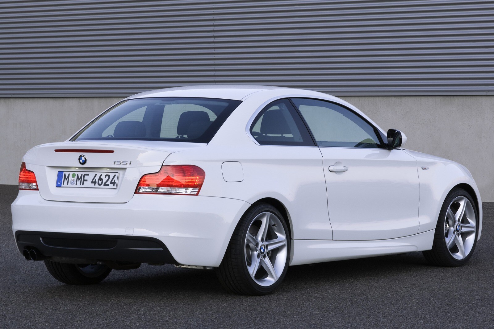 2010 BMW 1 Series 135i Coupe Exterior