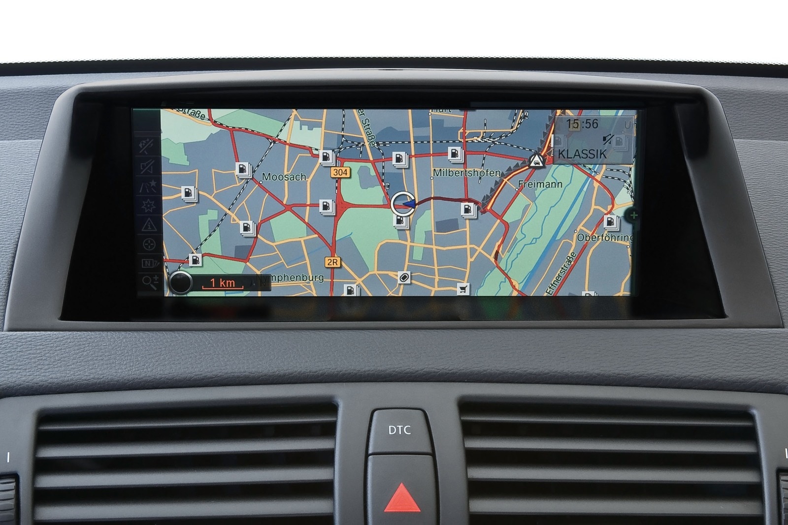2012 BMW 1 Series interior NAVSYS