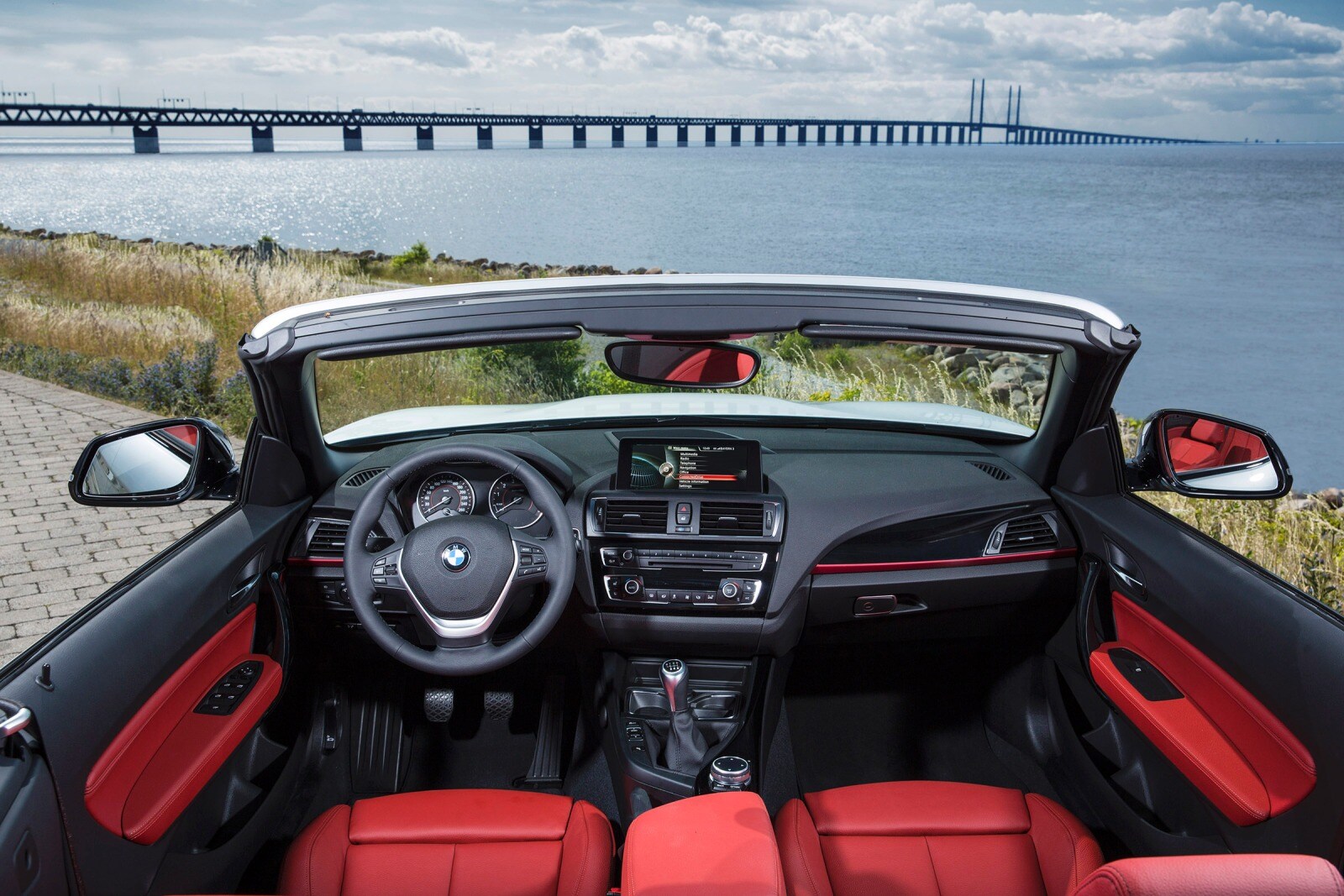 2015 BMW 2 Series interior D
