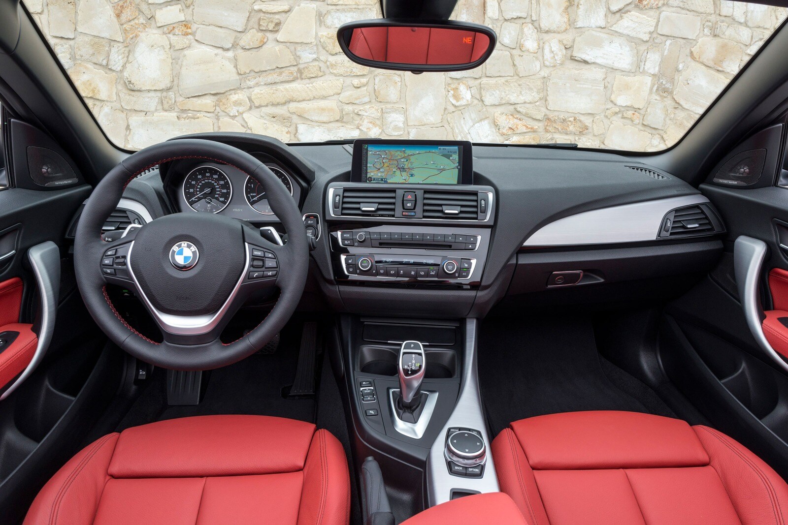 2017 BMW 2 Series interior D