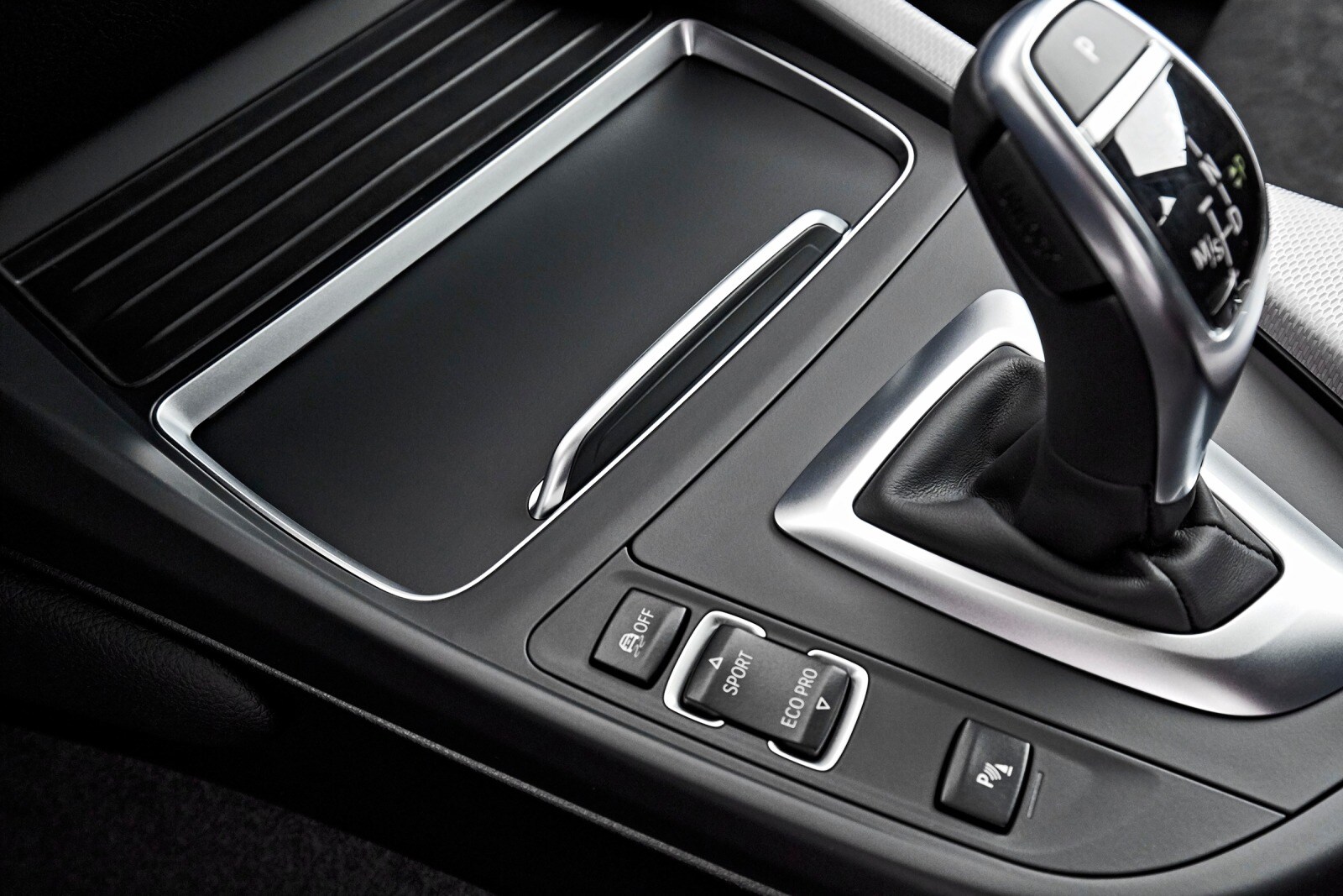 2018 BMW 2 Series interior DETAIL